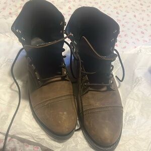 Boots 🥾